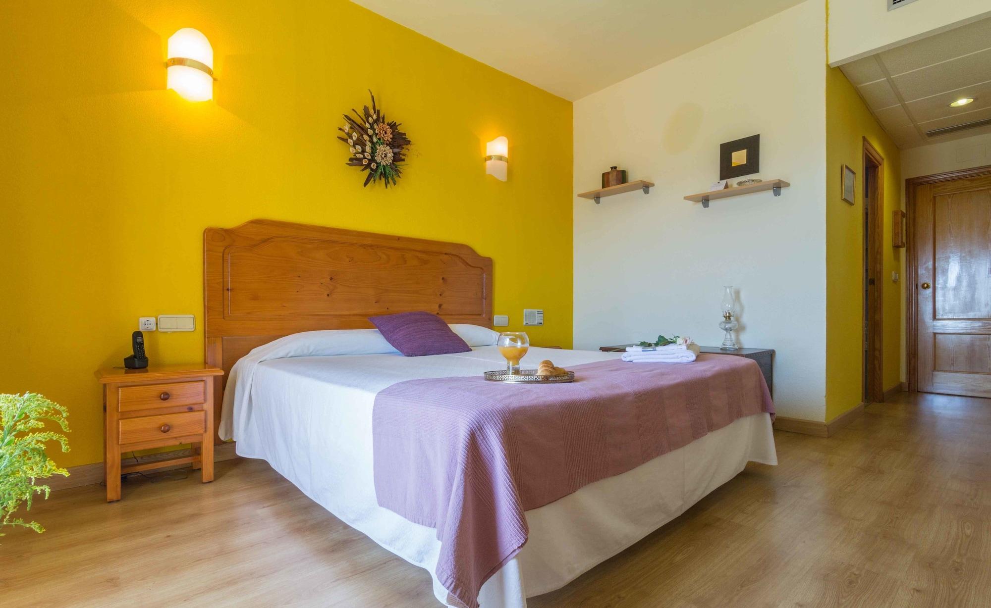 Hotel Los Templarios Jerez De Los Caballeros Luaran gambar